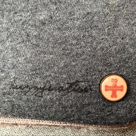 Fuzzynation Bulldog wristlet - Picture 7 of 8